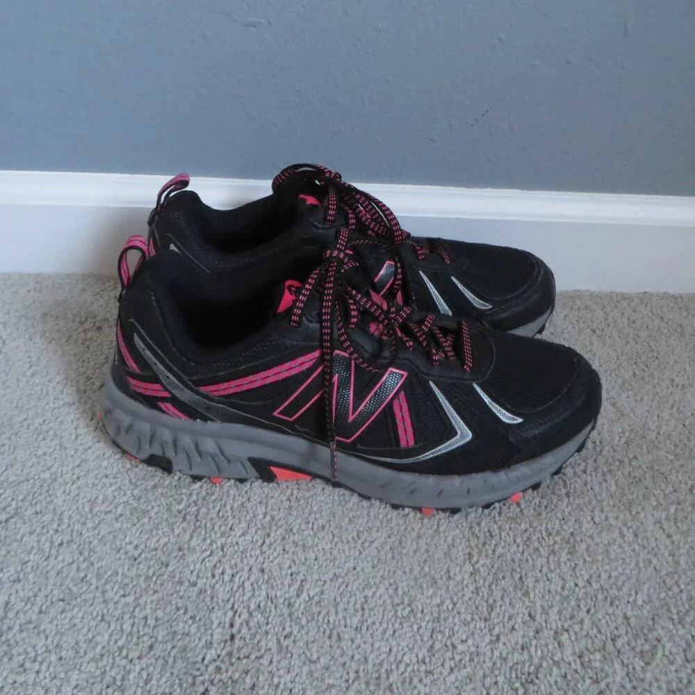 New balance All Terrain womens shoes size 8 black/pink trail running #WT410LB5 - Picture 2 of 10